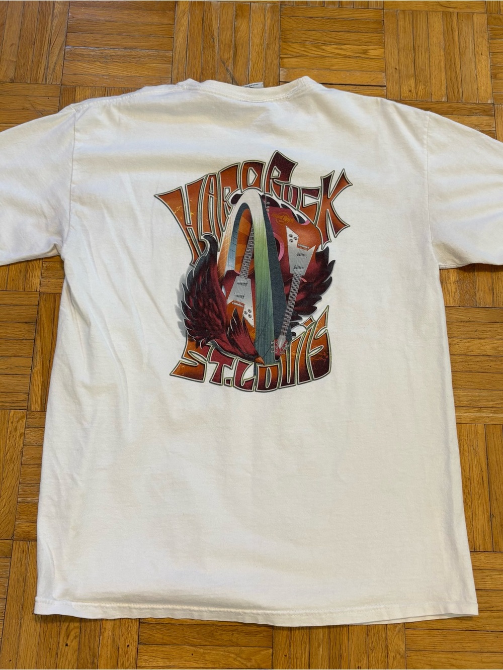Vintage Hard Rock Cafe St Louis Graphic Shirt